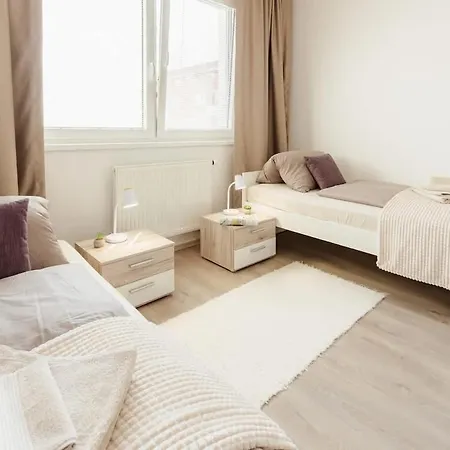 Apartmán Perla Ruzinova With Balcony Bratislava