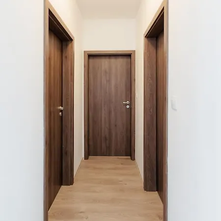 Apartmán Perla Ruzinova With Balcony *